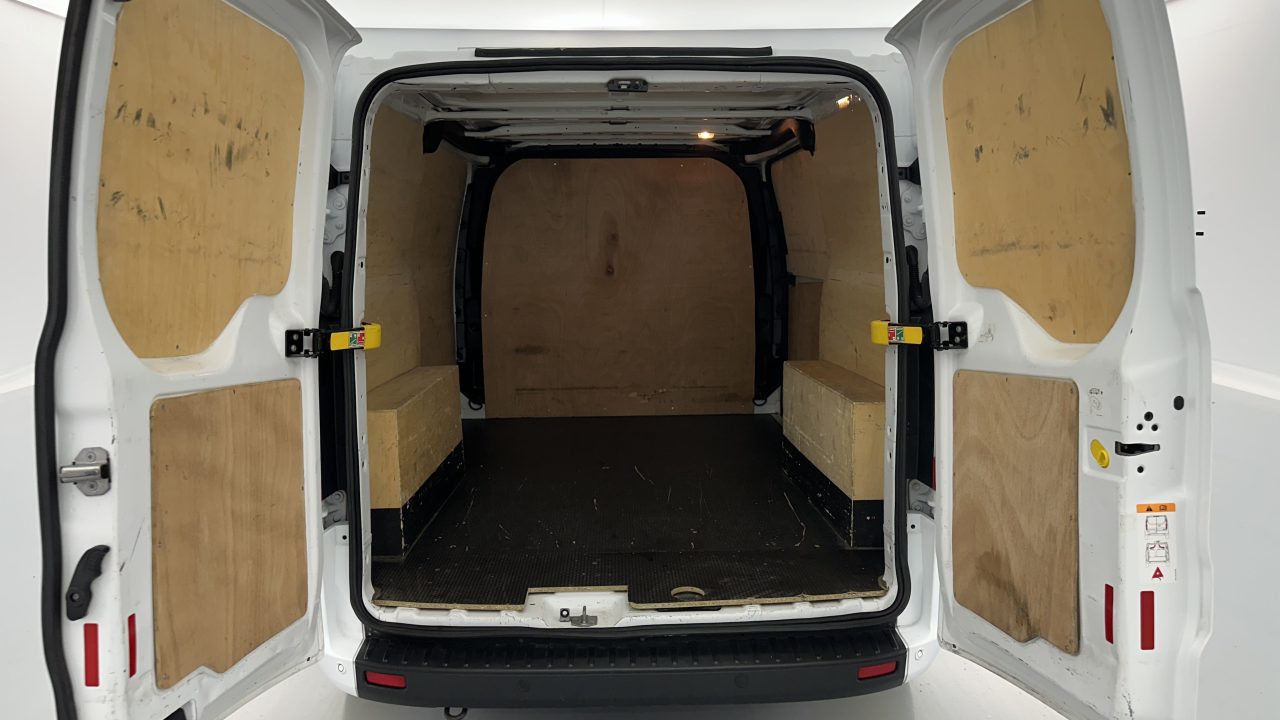 Ford TRANSIT CUSTOM 280 L1H1 2.0 Ecoblue 105ch Trend Business