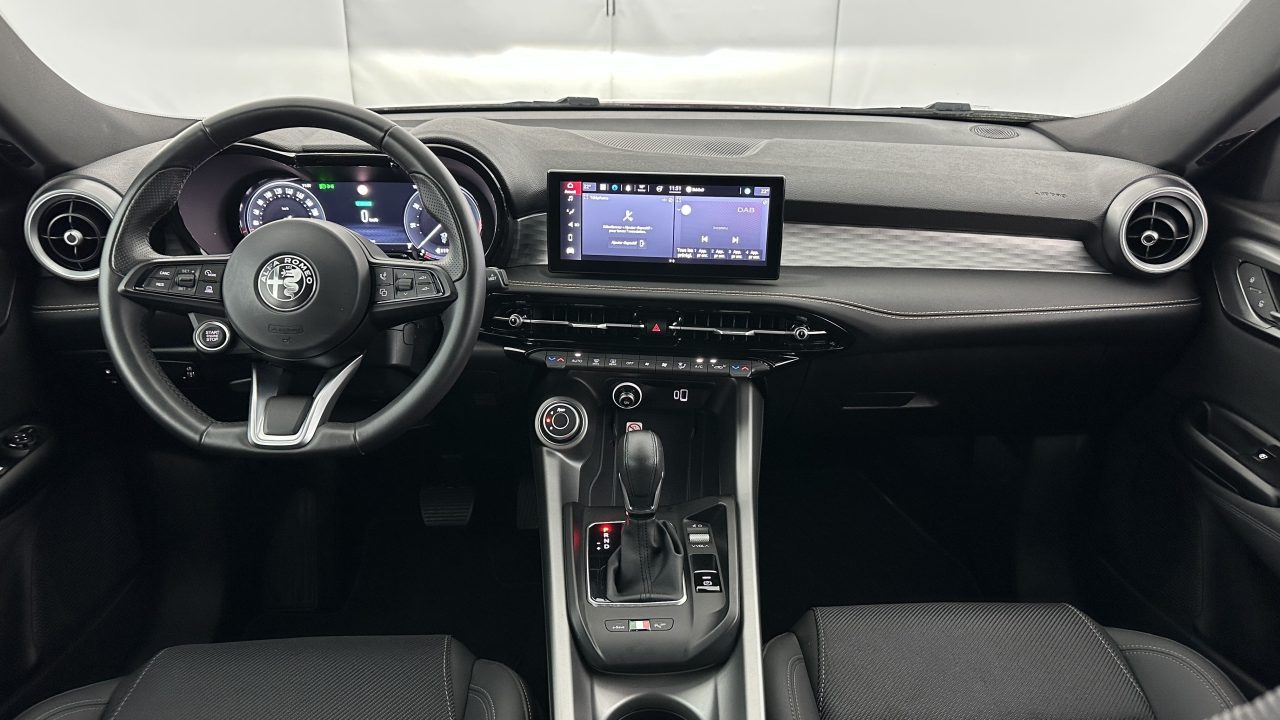 Alfa Romeo TONALE 1.3 Hybride Rechargeable PHEV 280ch AT6 Ti