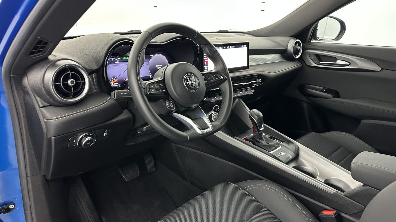 Alfa Romeo TONALE 1.3 Hybride Rechargeable PHEV 280ch AT6 Ti
