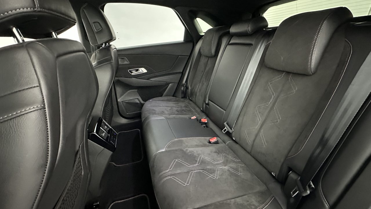 DS DS7 CROSSBACK 1.6 PureTech 180ch Performance Line EAT8