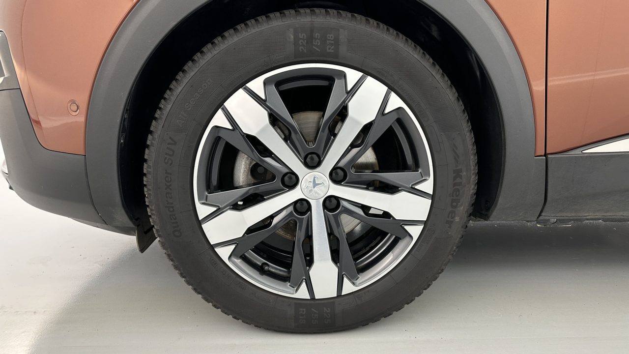 Peugeot 3008 II 1.5 BlueHDi 130ch Allure EAT8