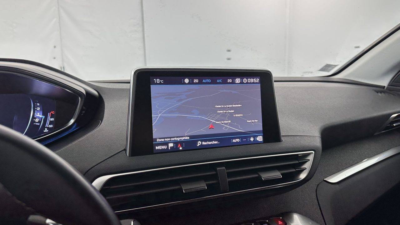 Peugeot 3008 II 1.5 BlueHDi 130ch Allure EAT8
