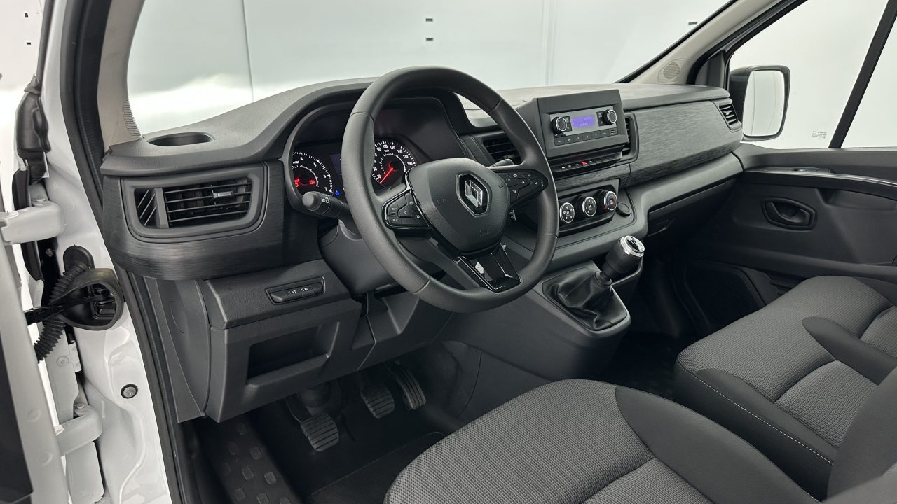 Renault TRAFIC L1H1 3000 2.0 dCi 130ch Confort Van Loisirs MDP