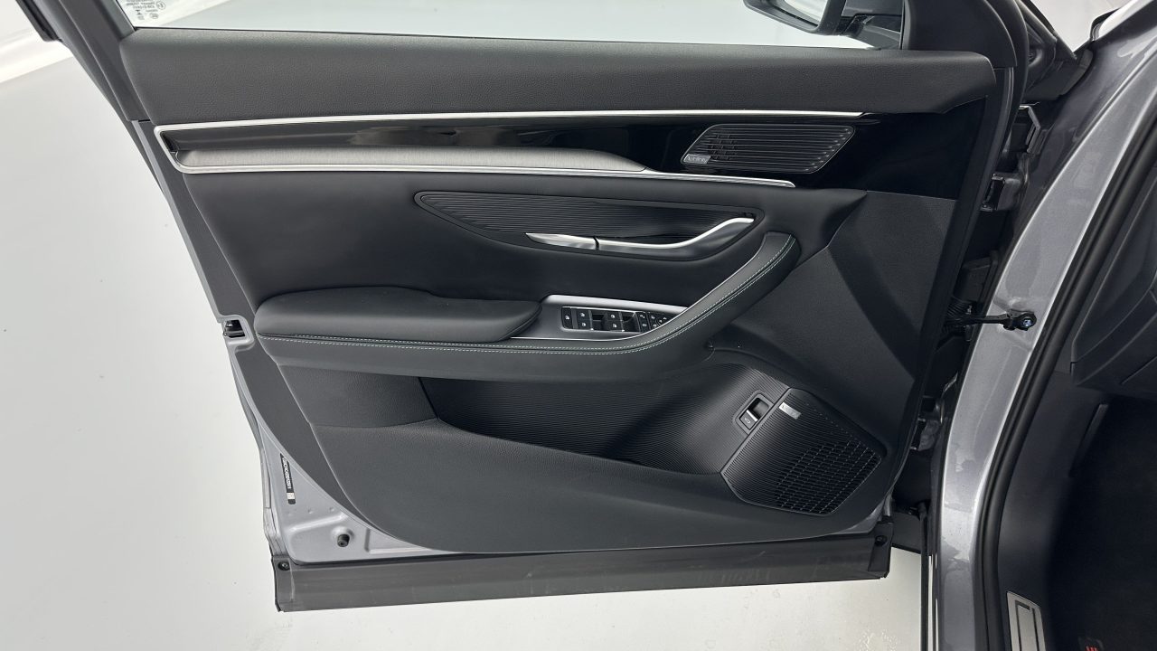 BYD SEAL U 1.5l DM-i 218ch PHEV Boost (18kWh)