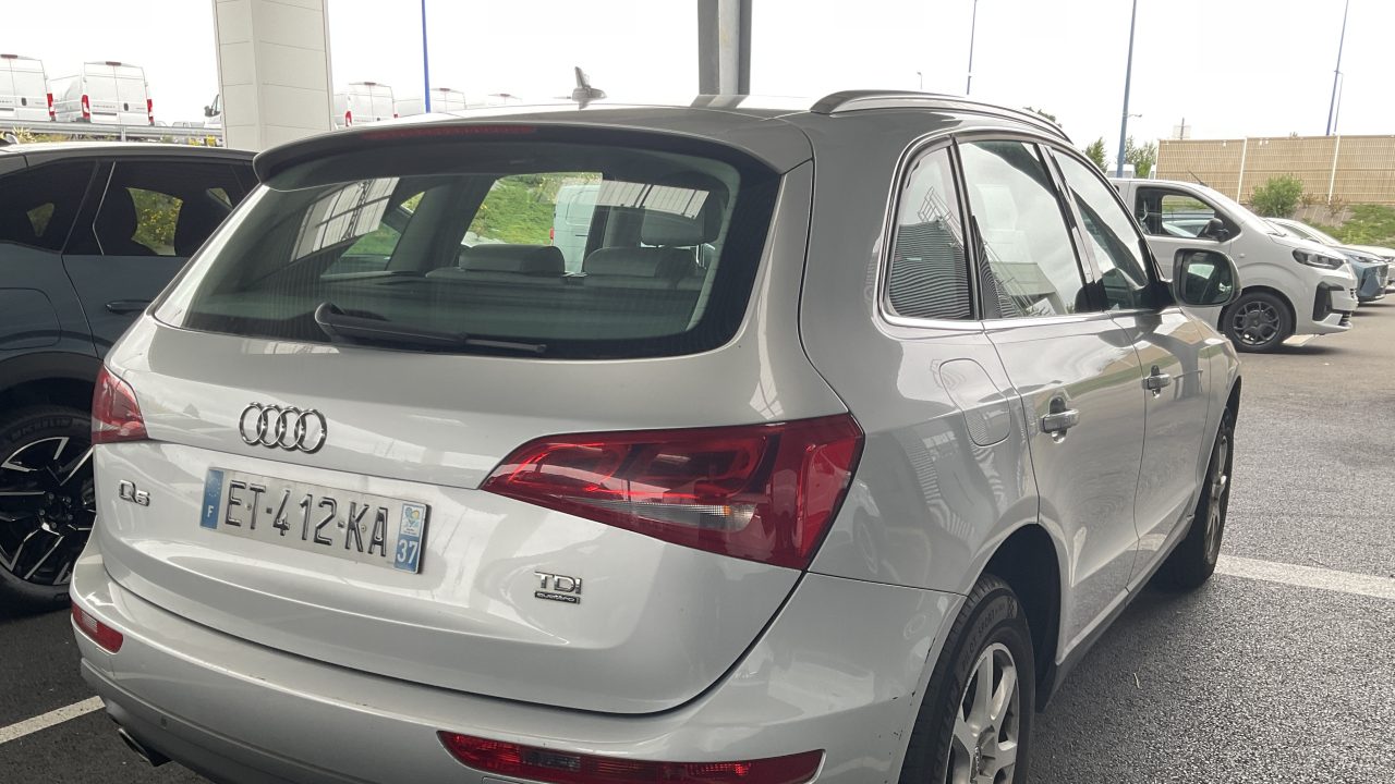 Audi Q5 3.0 TDI 245 BUSINESS LINE QUATTRO S-TRONIC BVA
