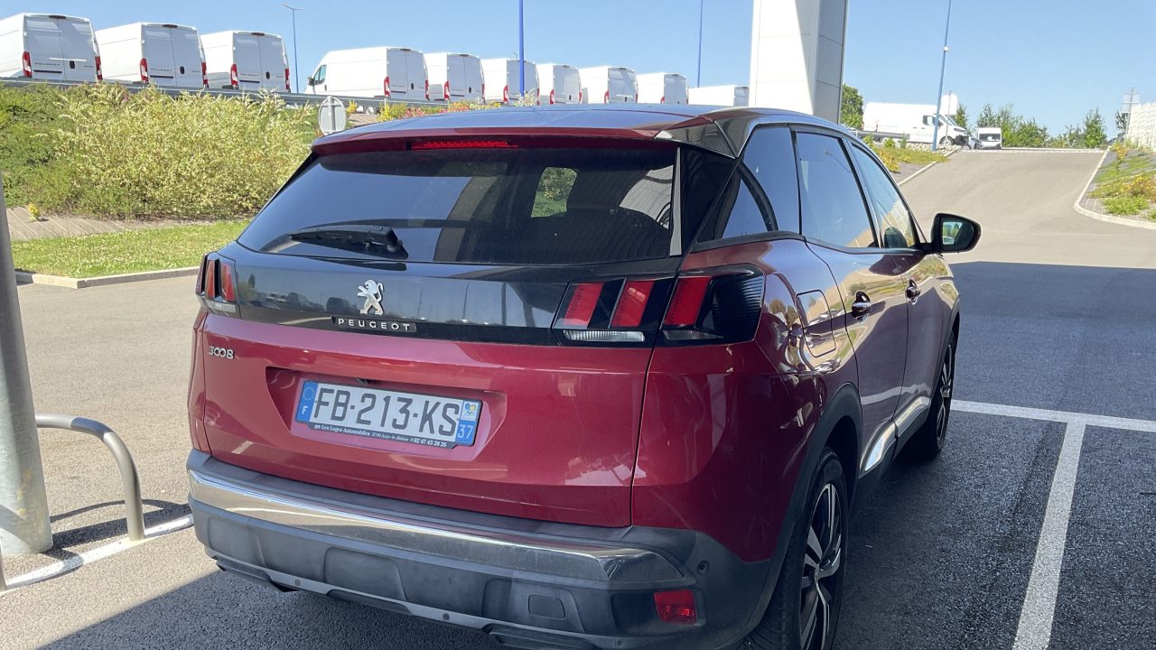 Peugeot 3008 II 1.2 Puretech 130ch Allure