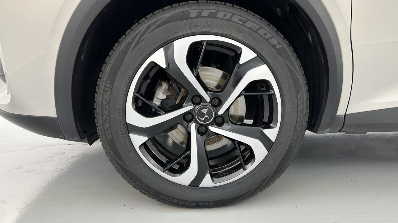 DS DS 7 CROSSBACK 1.6 PureTech 180ch Bastille EAT8