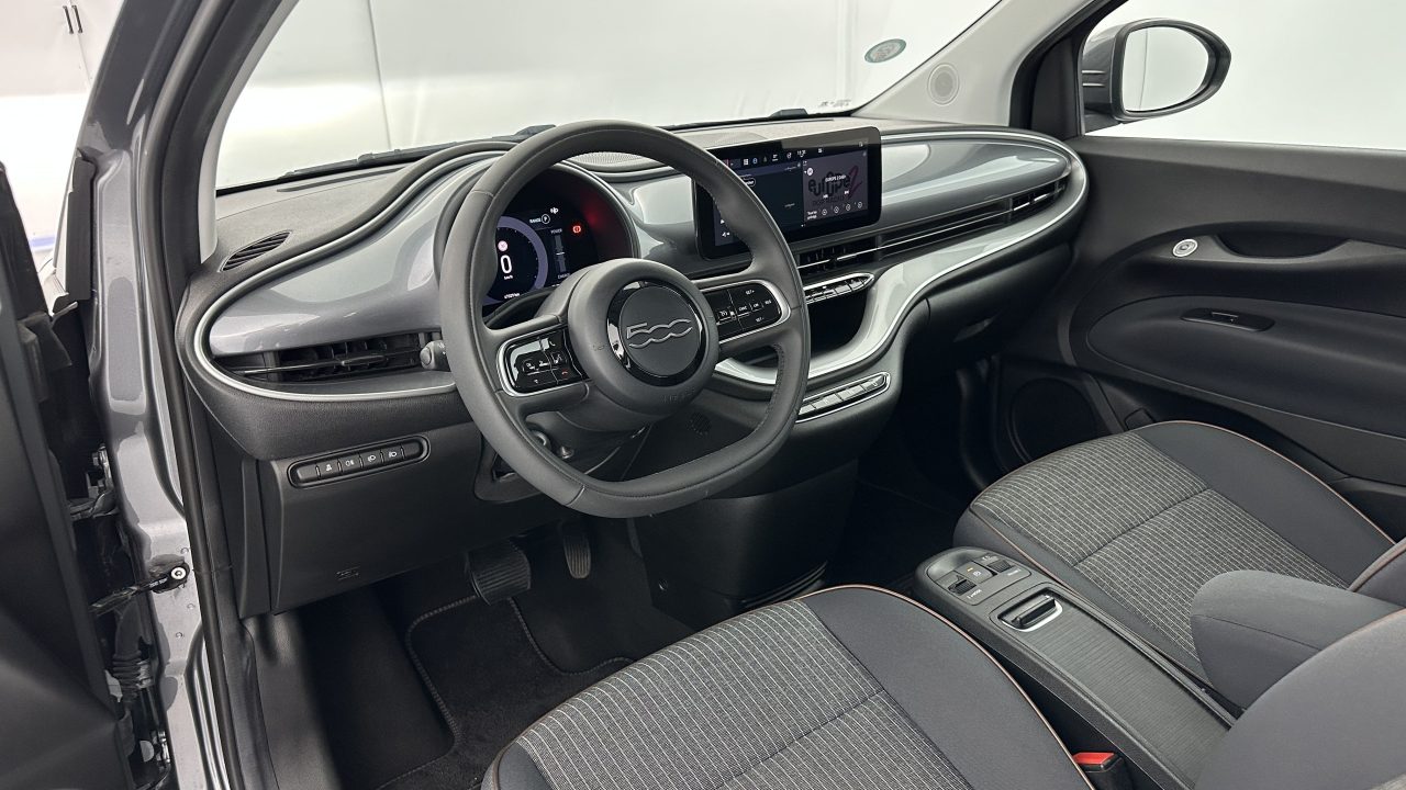 Fiat 500e 87kW Icône 118ch