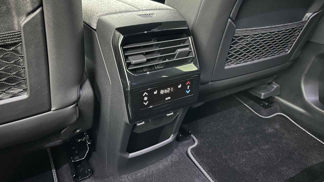 Peugeot 5008 III 1.2 Hybrid 145ch GT e-DCS6