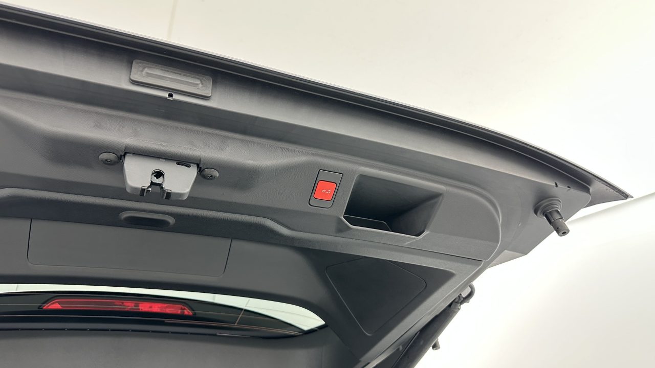 Peugeot 5008 III 1.2 Hybrid 145ch GT e-DCS6