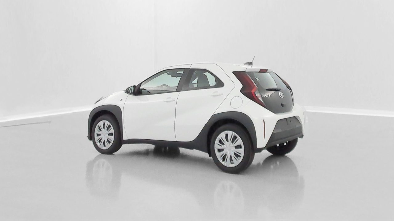 Toyota AYGO X 1.0 VVT-i 72ch Dynamic