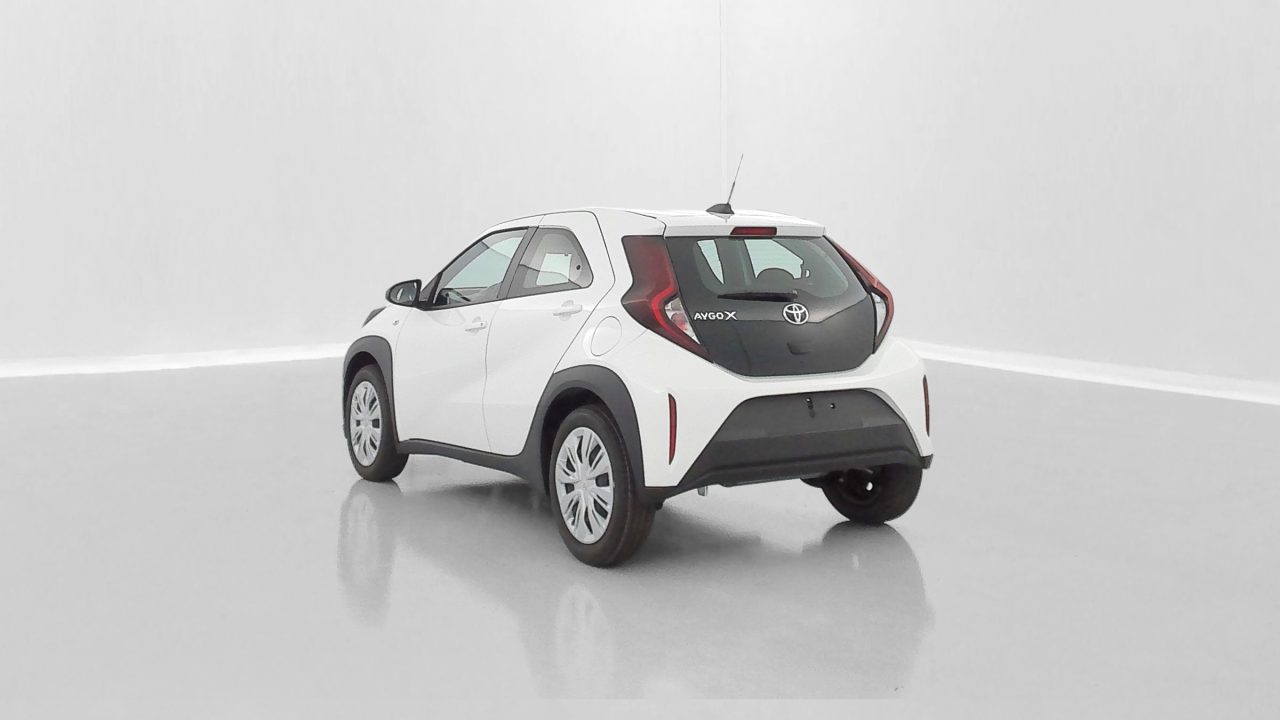 Toyota AYGO X 1.0 VVT-i 72ch Dynamic