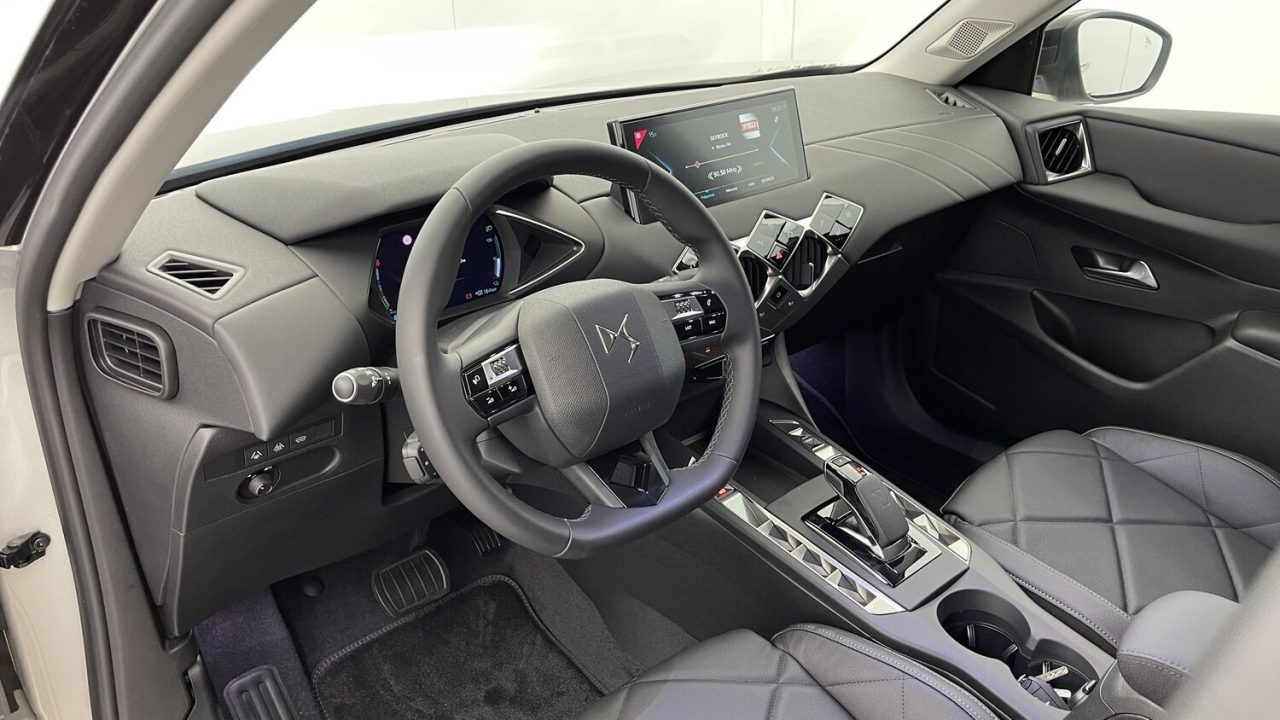 DS DS3 CROSSBACK E-Tense Rivoli 136ch