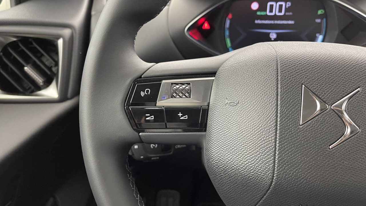 DS DS3 CROSSBACK E-Tense Rivoli 136ch