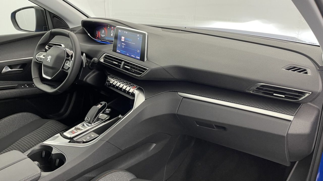 Peugeot 3008 III 1.2 PureTech 130ch Active Pack EAT8