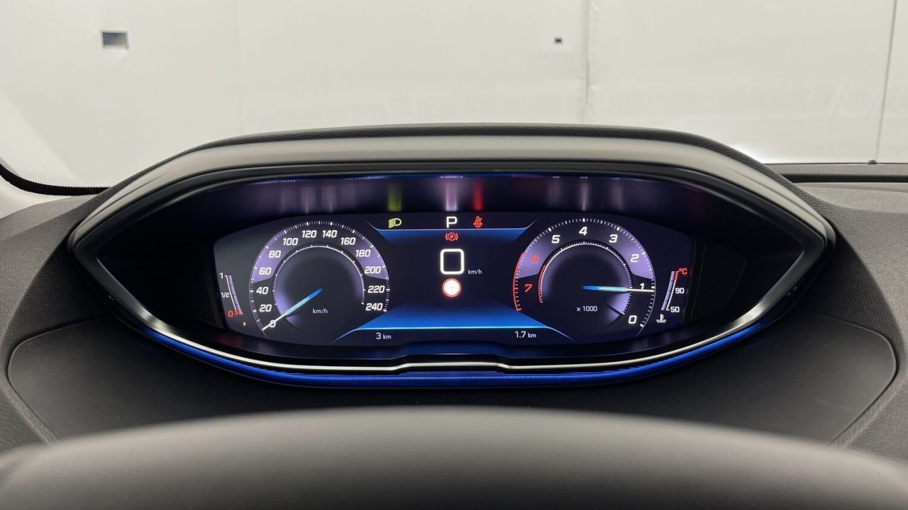 Peugeot 3008 III 1.2 PureTech 130ch Active Pack EAT8