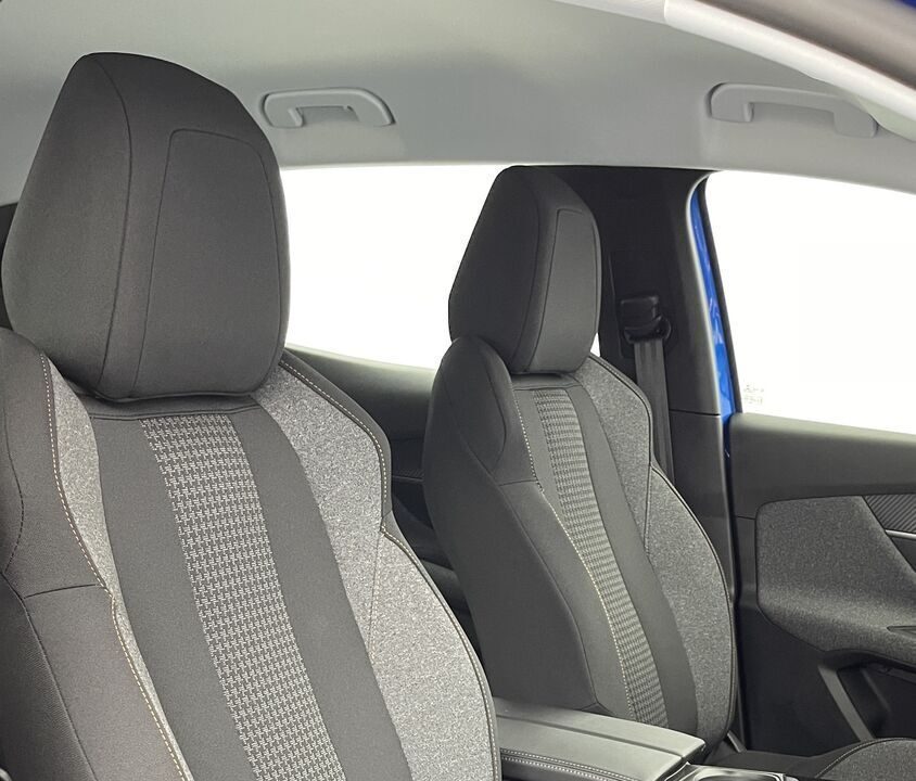 Peugeot 3008 III 1.2 PureTech 130ch Active Pack EAT8