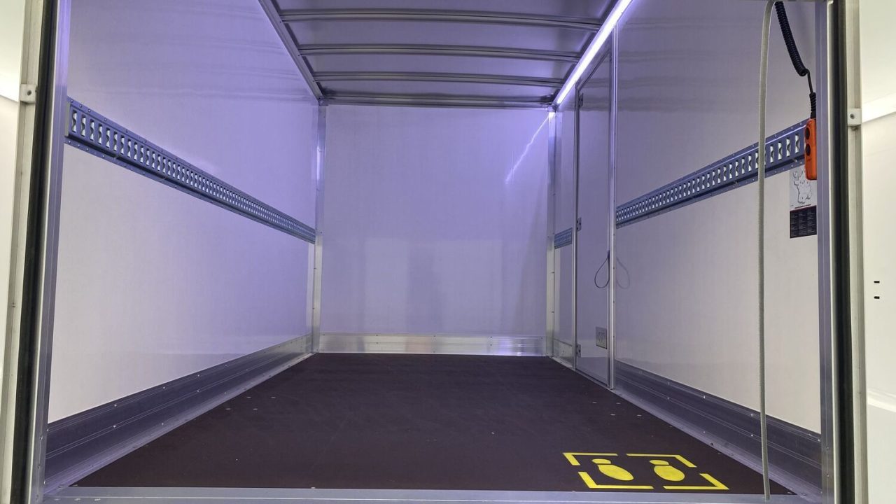 Iveco DAILY III 35S16HA8 4100 3.0 160ch Caisse Trouillet 20m³