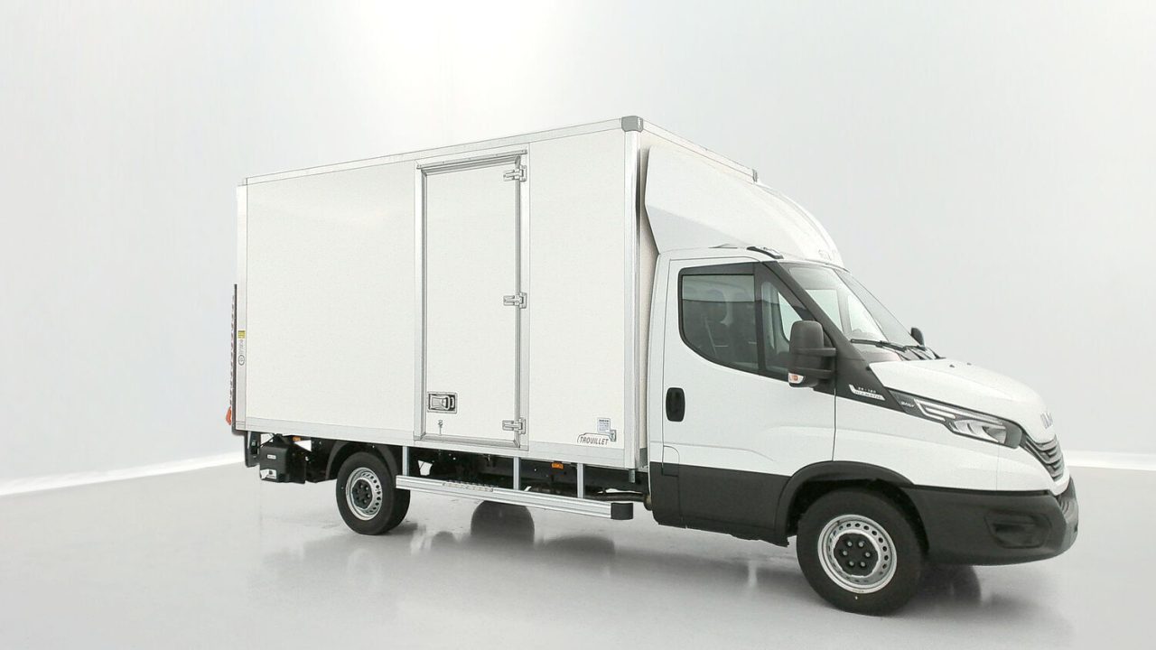 Iveco DAILY III 35S16HA8 4100 3.0 160ch Caisse Trouillet 20m³