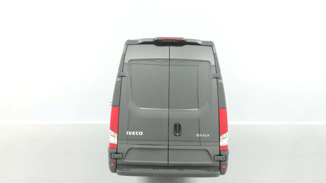 Iveco DAILY 35S16A8 4100 2.3 156ch 16m³ Hi-Matic
