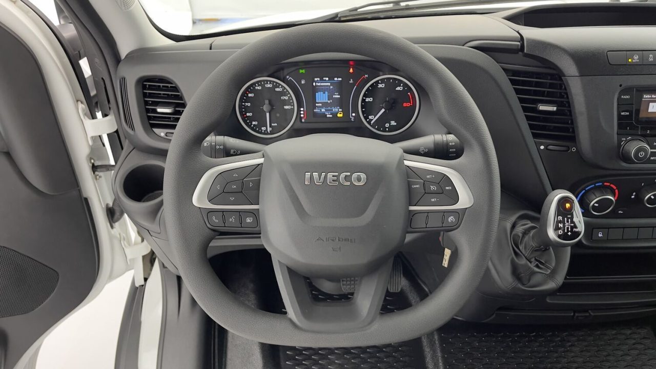 Iveco DAILY III 35C18HA8 4100 3.0 180ch Caisse 20m³ Toutain