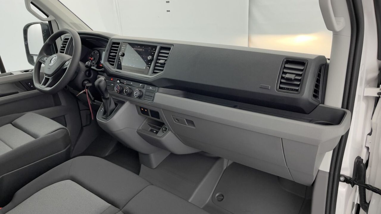 Volkswagen CRAFTER CC 35 L4 RJ 2.0 TDI 163ch Business BVA Plateau JPM
