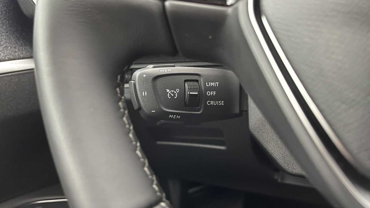 Peugeot 5008 III 1.5 BlueHDi 130ch Allure Pack EAT8
