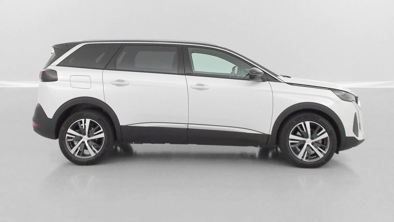 Peugeot 5008 III 1.5 BlueHDi 130ch Allure Pack EAT8