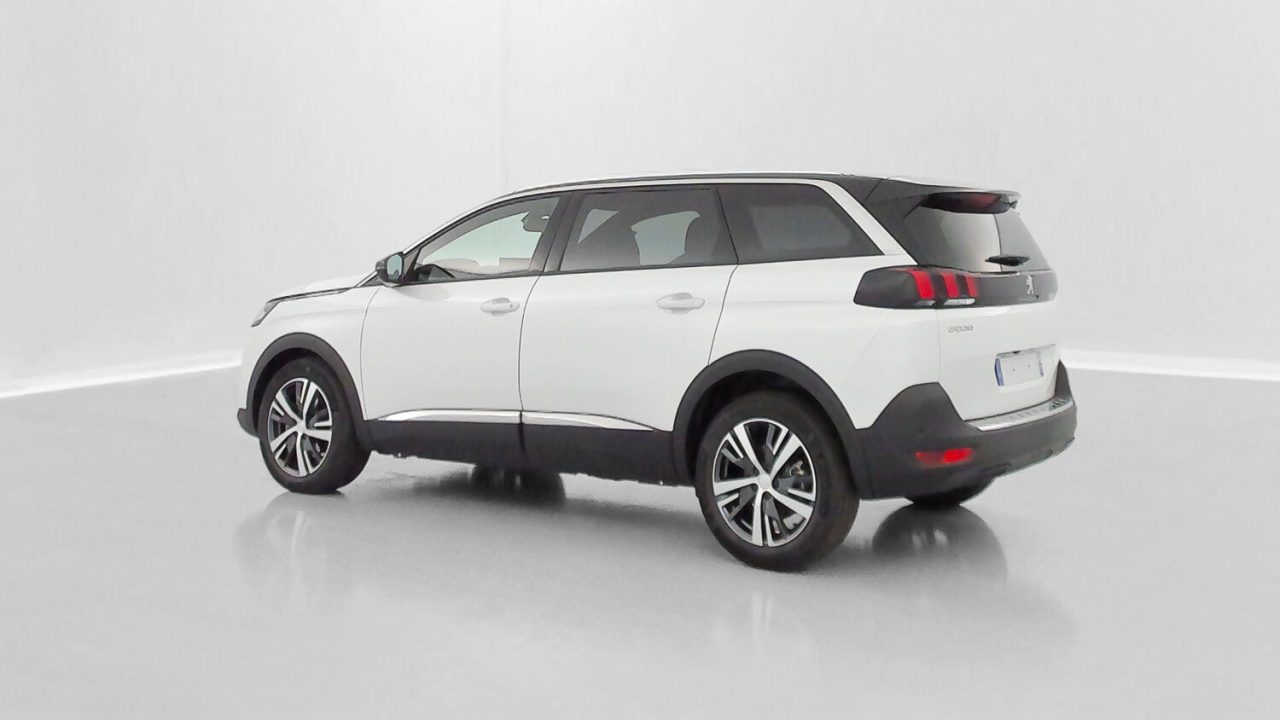 Peugeot 5008 III 1.5 BlueHDi 130ch Allure Pack EAT8