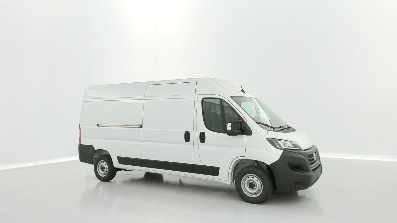 Fiat DUCATO 3.3 LH2 2.2 H3-Power 140ch Pack Pro Lounge Connect